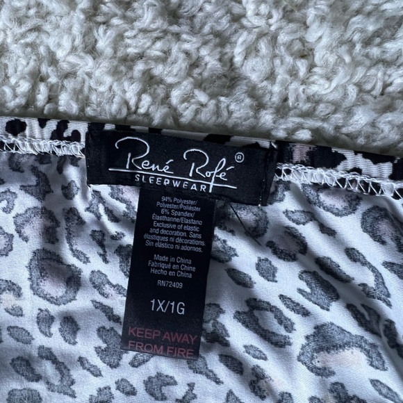 Women’s 1X Renè Rope Leopard Print Sleep Gown - Picture 2 of 7